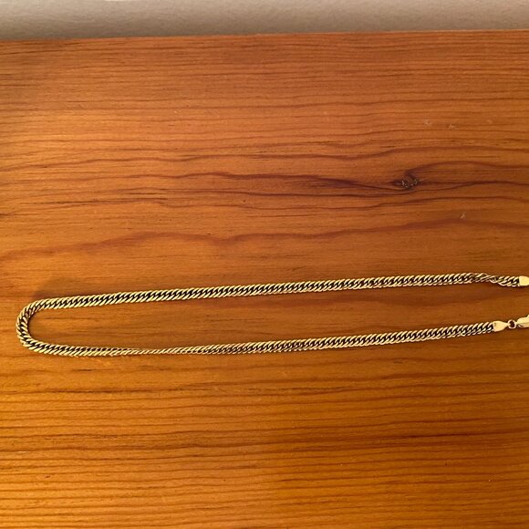 Mejuri Gold Double Curb Chain Necklace - Picture 5 of 7